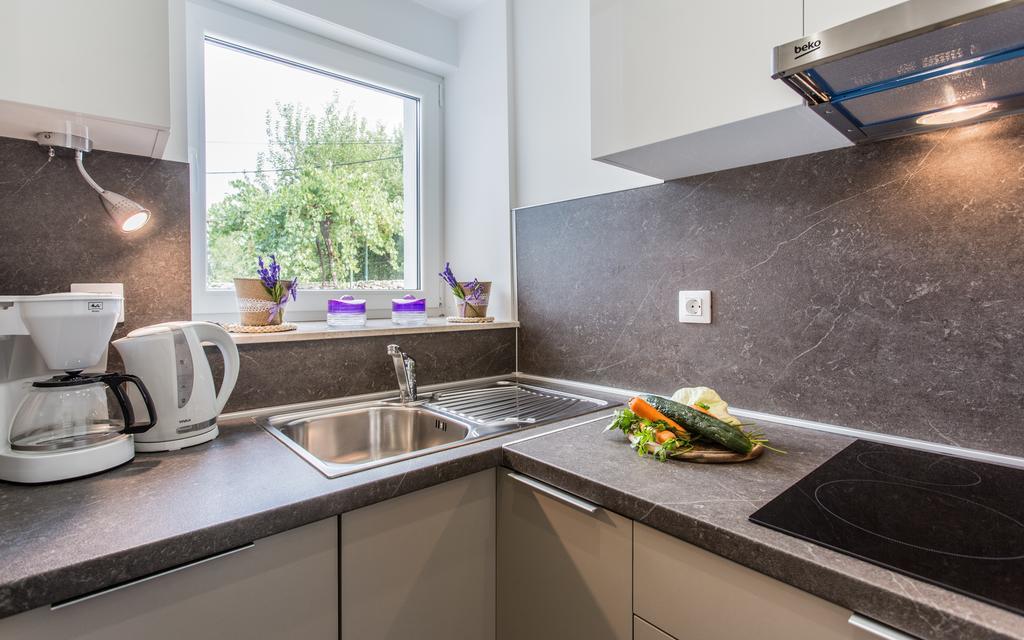 Sunrise Apartment ريسيكا المظهر الخارجي الصورة