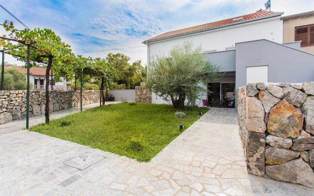 Sunrise Apartment ريسيكا المظهر الخارجي الصورة